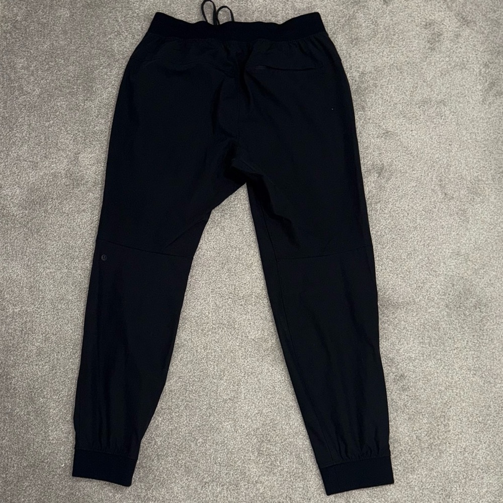 Lululemon Black Joggers NWOT